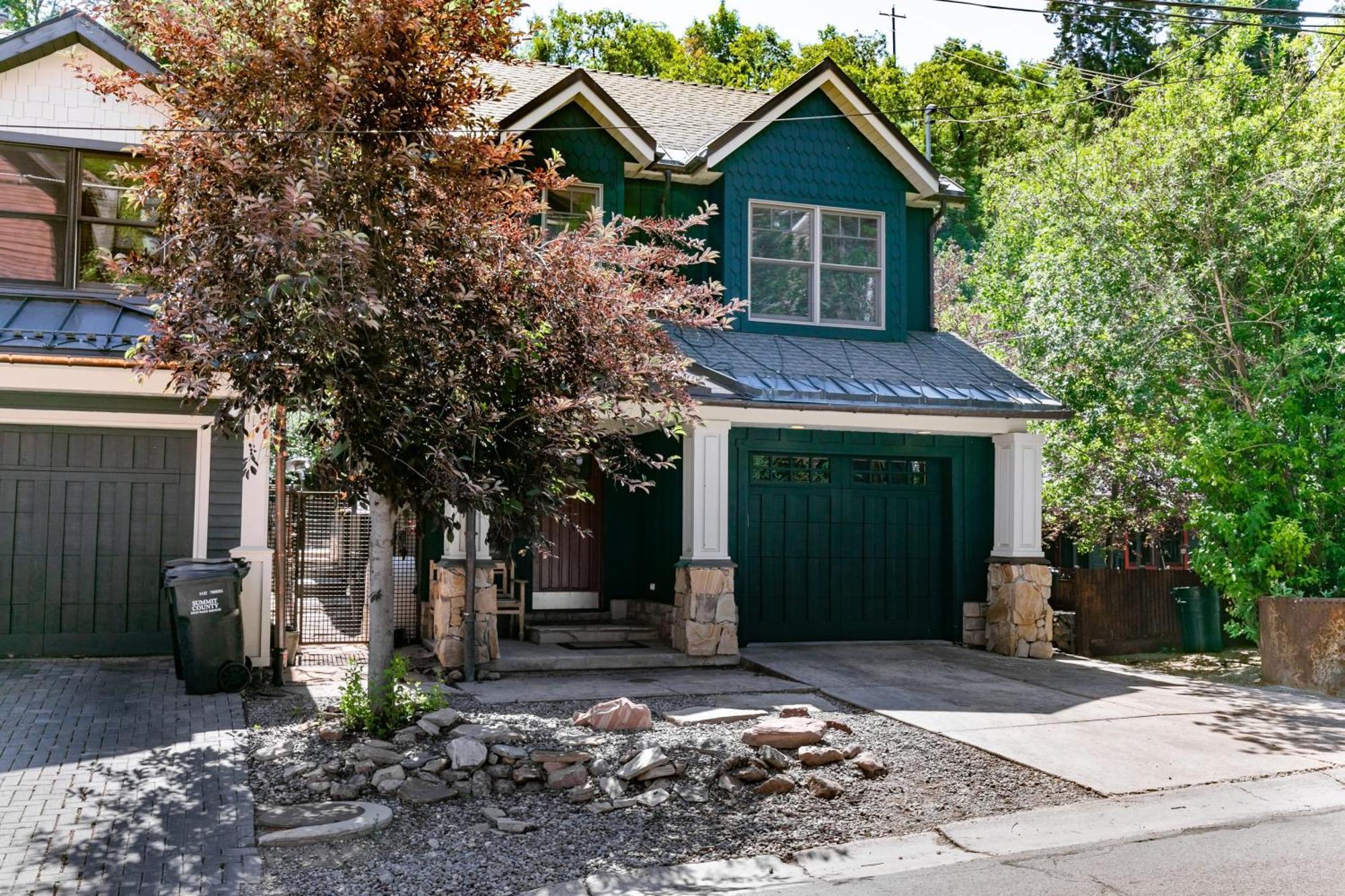 Red Hawk By Avantstay Charming Cabin W Theatre Spa 5Mins To Deer Valley Mtn Park City Exterior photo