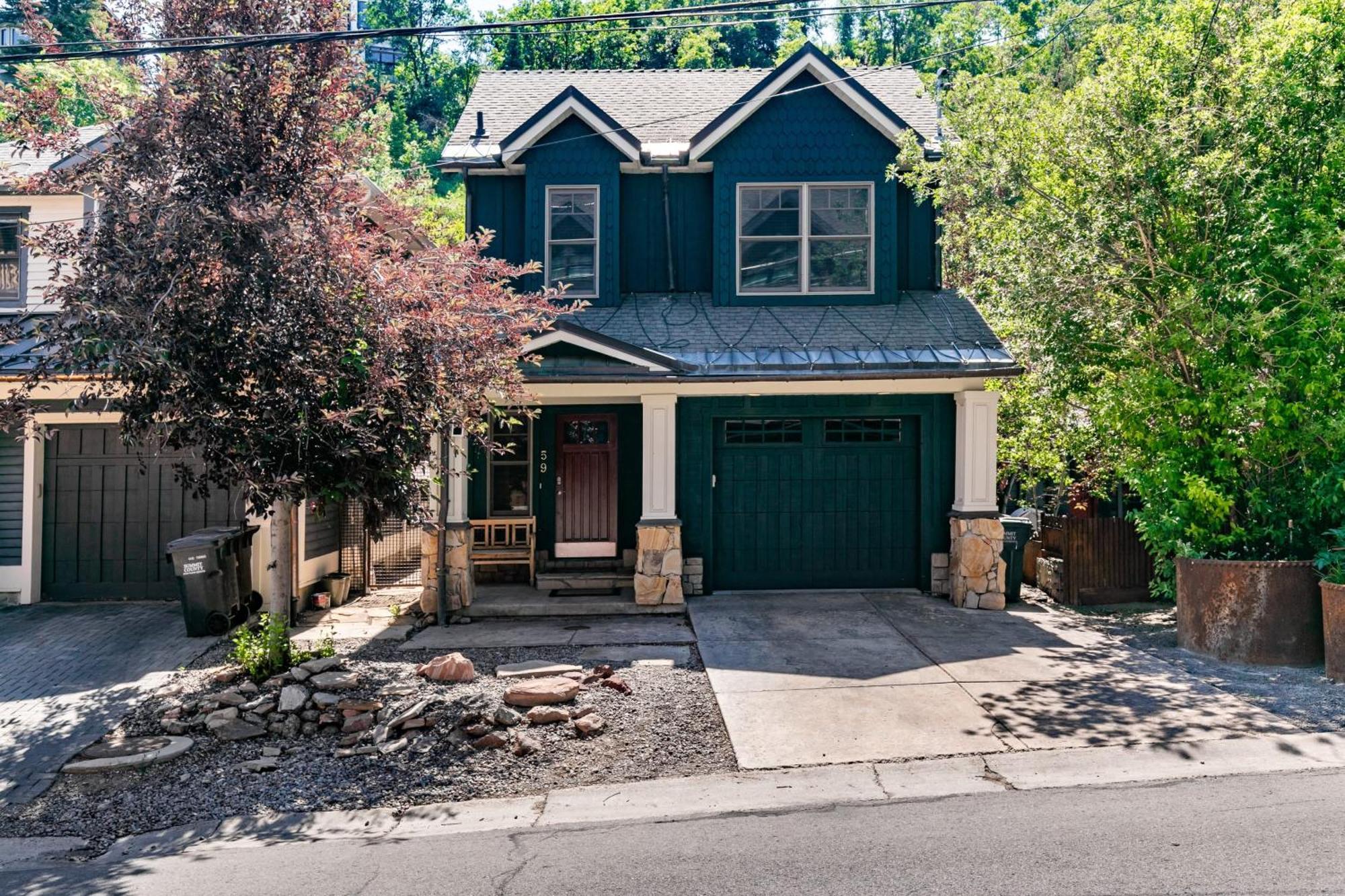 Red Hawk By Avantstay Charming Cabin W Theatre Spa 5Mins To Deer Valley Mtn Park City Exterior photo